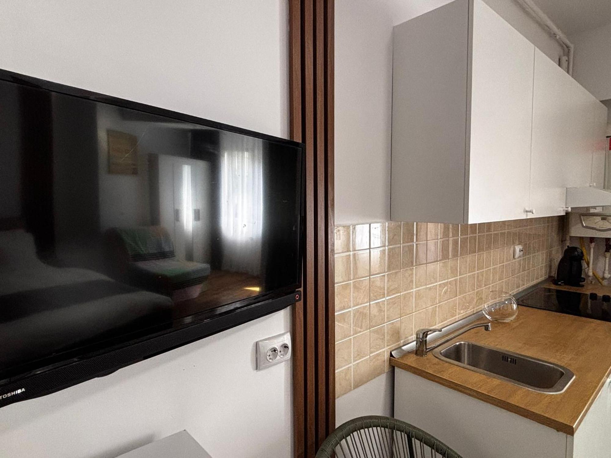 Central Studio Bucharest Bucarest Extérieur photo