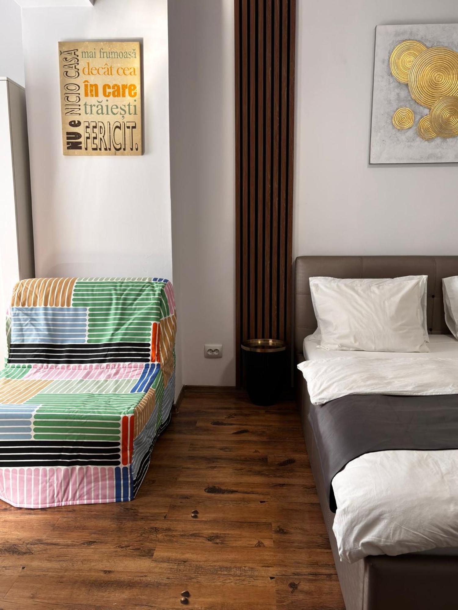 Central Studio Bucharest Bucarest Extérieur photo