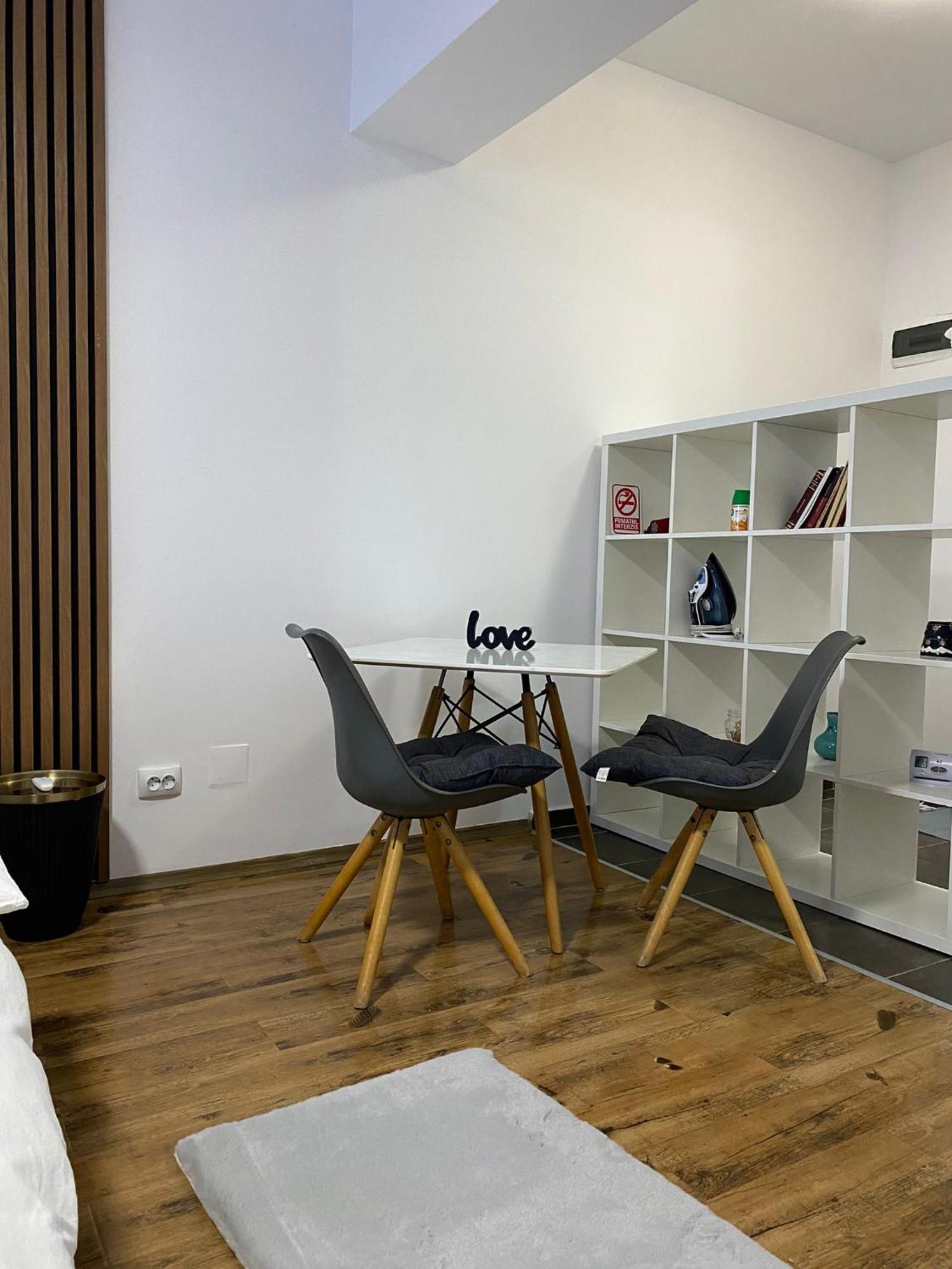Central Studio Bucharest Bucarest Extérieur photo